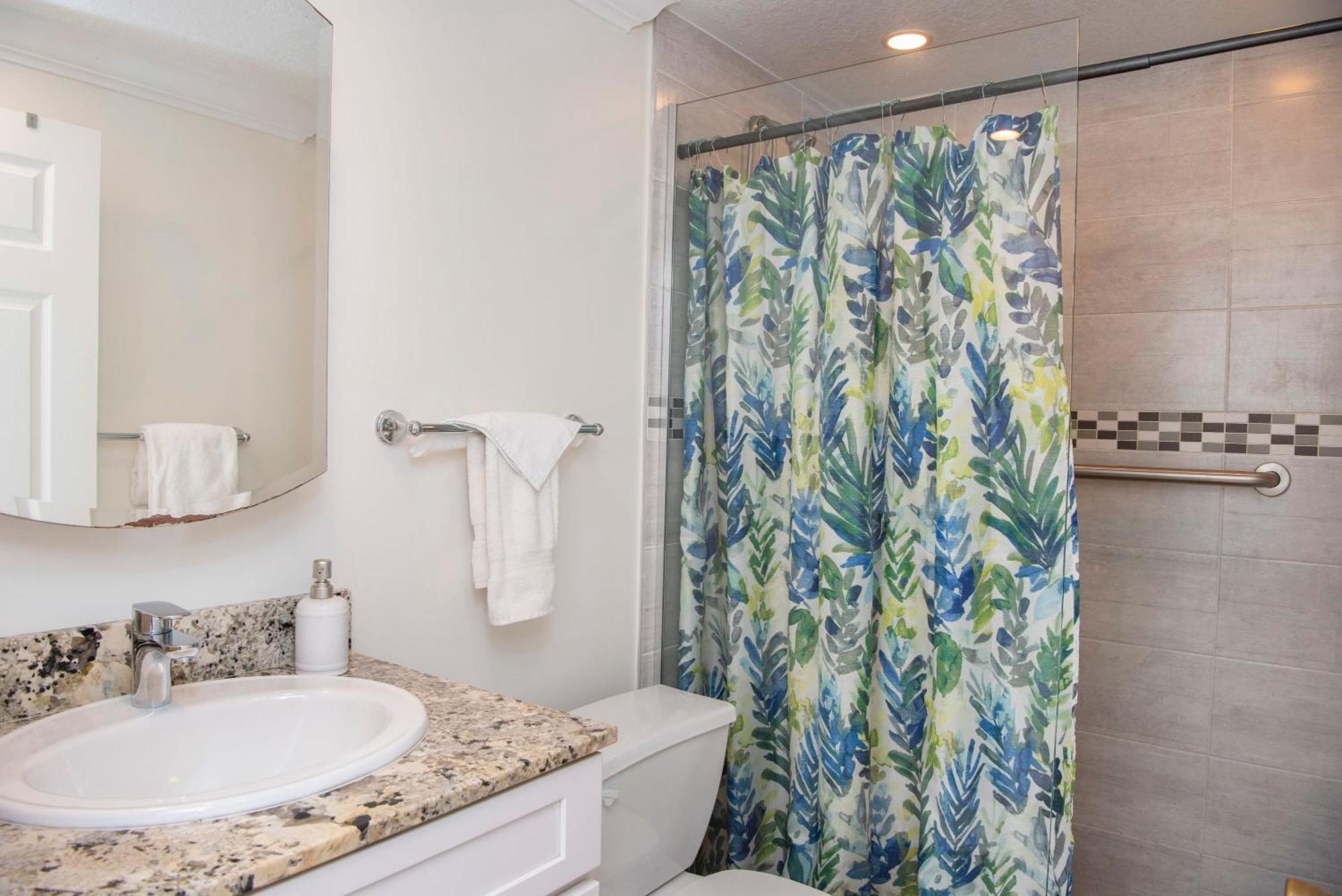 Beach Living At Island Pine Villas ジョージ・タウン エクステリア 写真