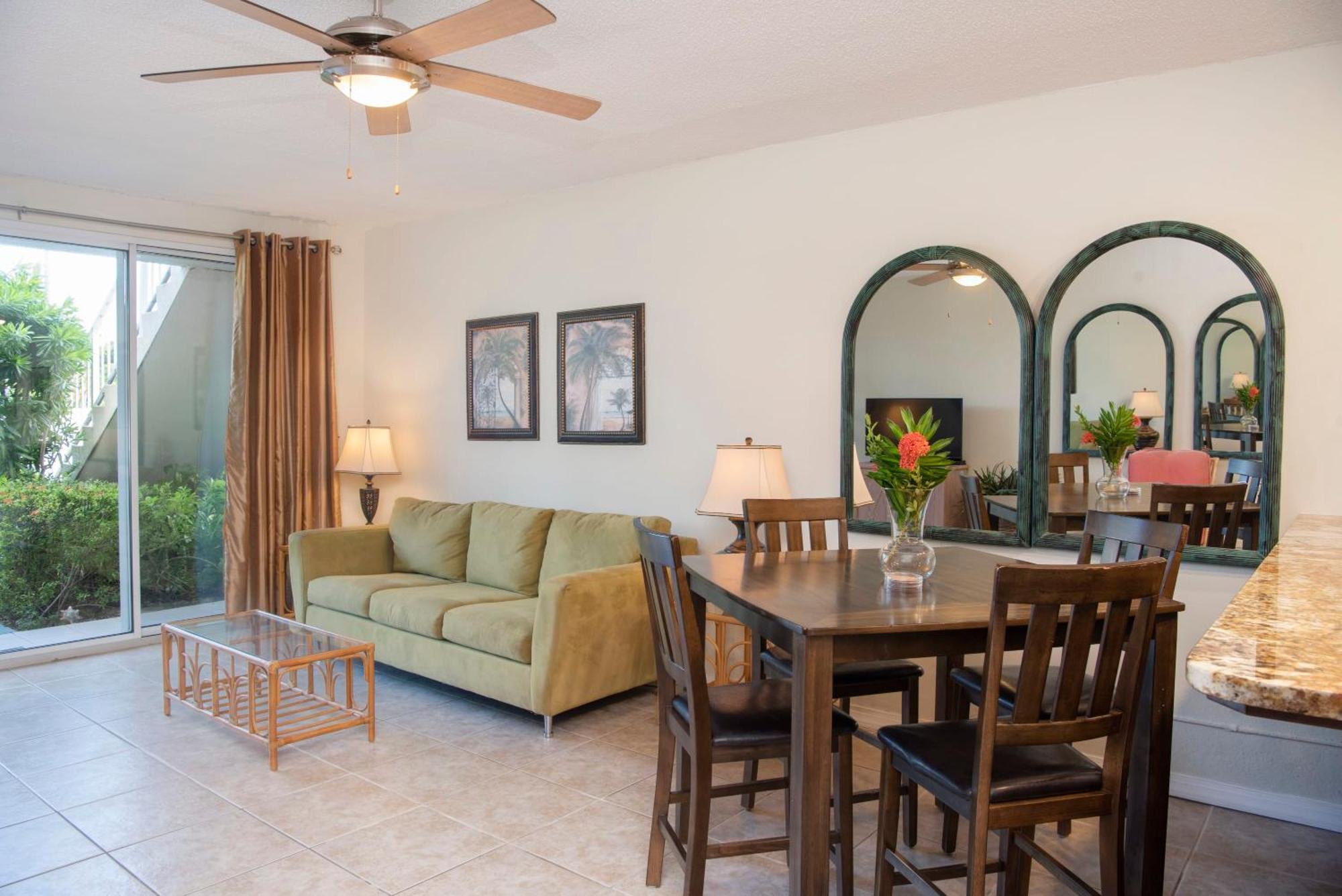 Beach Living At Island Pine Villas ジョージ・タウン エクステリア 写真